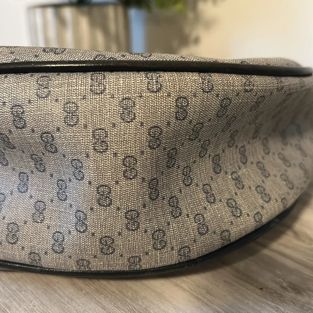 GUCCI Vintage Hobo monogram canvas bag EUC - Picture 16 of 16